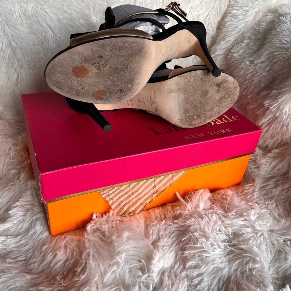 Kate Spade Pumps - Picture 5 of 7